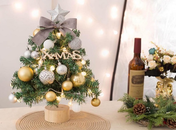 卓上クリスマスツリー