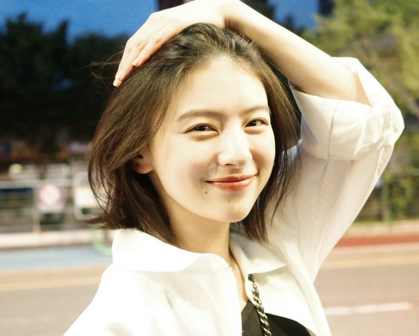 出口夏希