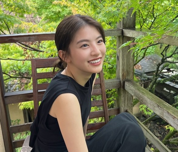 出口夏希